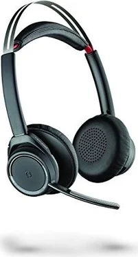 Plantronics Voyager Focus UC B825 with charging station